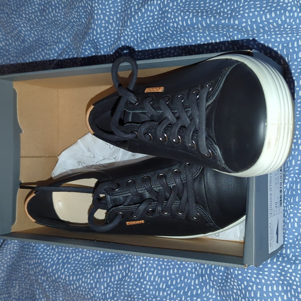 ECCO Womens SOFT 7 Black Leather Comfort Sneakers Sz 40 /US 9